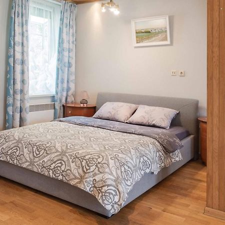 Cozy One Room Apartment With Yard 耶德库安特 外观 照片