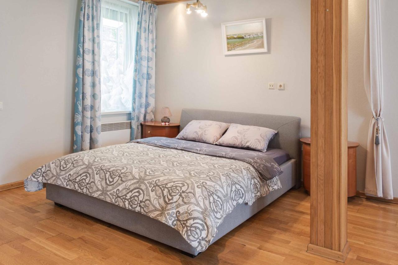 Cozy One Room Apartment With Yard 耶德库安特 外观 照片